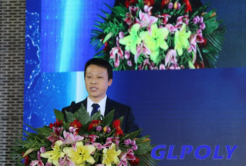 中國工程院院士吳峰 要提高動力電池能量密度 材料要先行一步